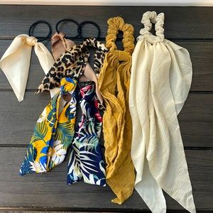 🟢3 for$10 bundle!  7 Count Miscellaneous Hair Tie Bows